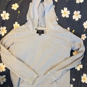 American Eagle light blue sweatshirt